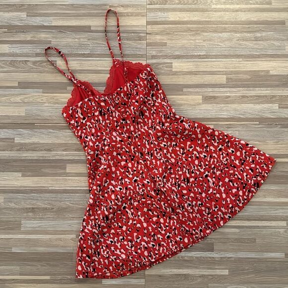 SUPERDOWN Briana Red Summer Dress - Picture 5 of 6